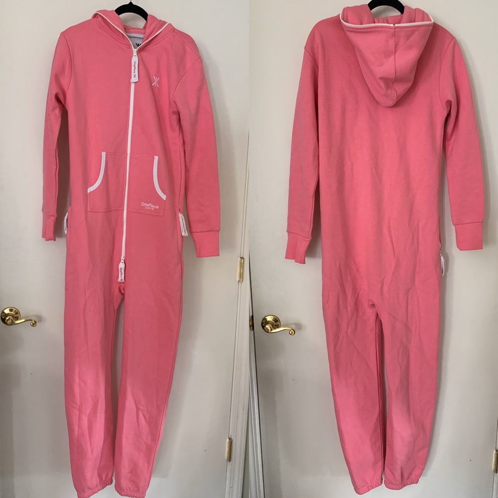 The Norwegian OG OnePiece Pink Zip Up Onsie Small